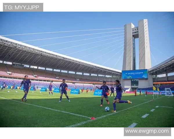 鲁尼助力足球青训项目启动仪式强调青少年人才培养的重要性